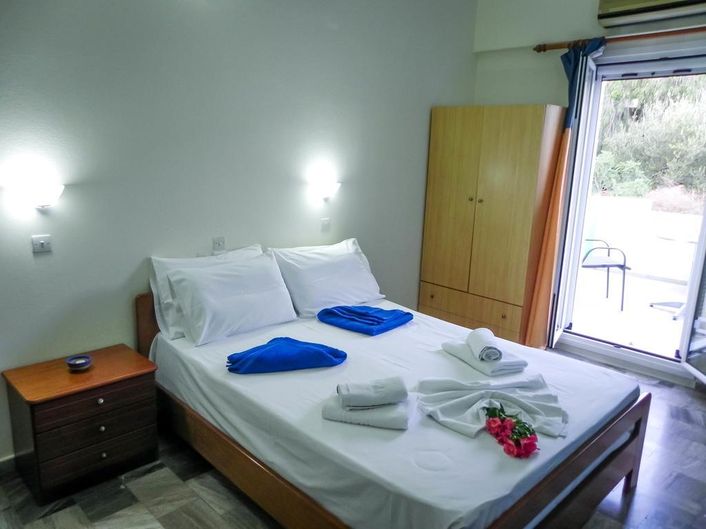 Apartment Voula Ilias *