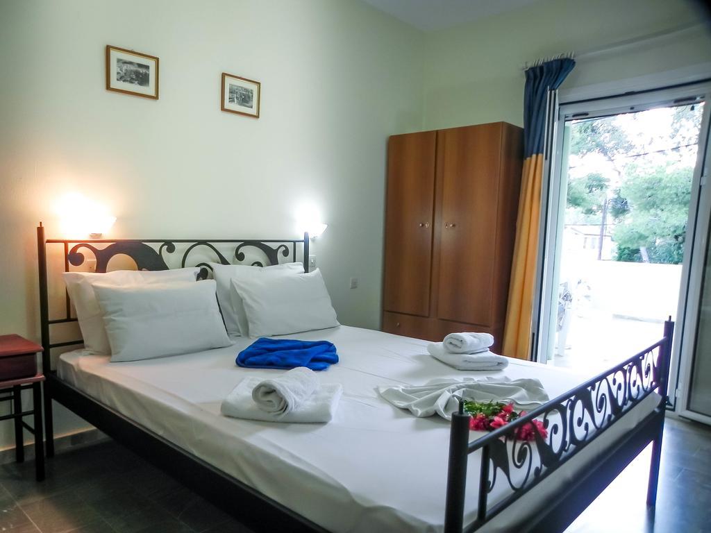 Apartment Voula Ilias *